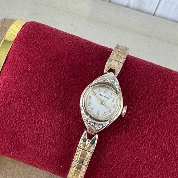 Vintage Bulova 17Jewel Movement 10 Karat Gold Filled 2 Tone Yellow Gold - Picture 2 of 7